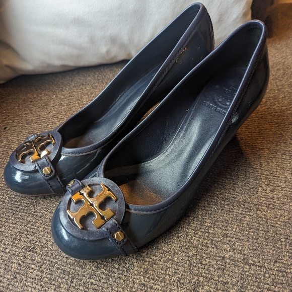 Tory Burch Shoes - Tory Burch Navy Pumps, Women's 8M, EUC